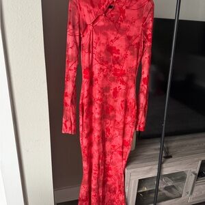 Chic Scarlet Floral Long Sleeve Dress